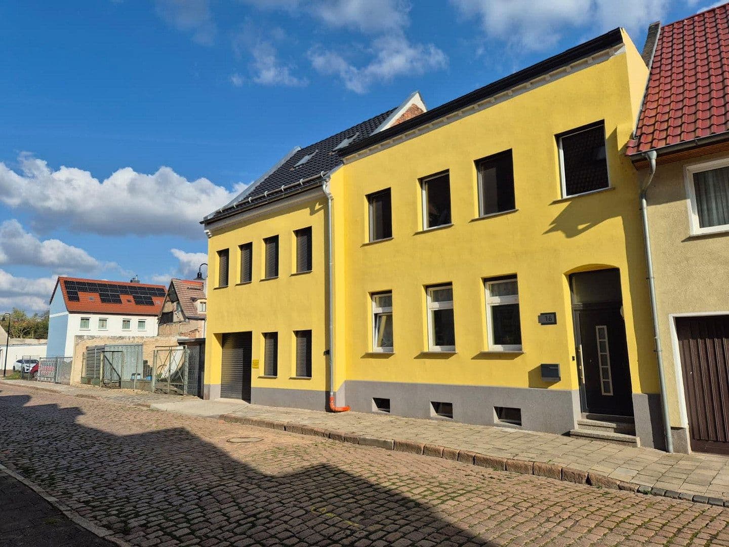 house for sale, 300 m², Tuchmacherstr. 16, Calbe (Saale), Saxony-Anhalt house for sale, 300 m², Tuchmacherstr. 16, Calbe (Saale), Saxony-Anhalt