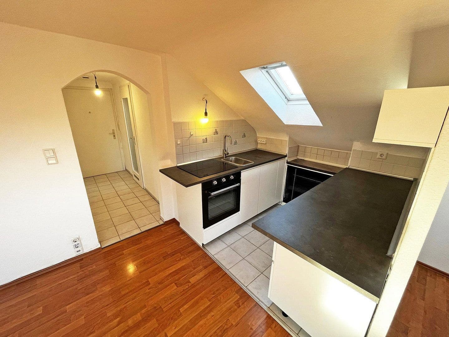 Studio flat to rent, 37 m², Ostfildern, Baden-Württemberg Studio flat to rent, 37 m², Ostfildern, Baden-Württemberg