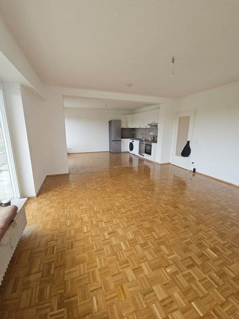 3 bedroom flat to rent, 100 m², Artur-Kutscher-Platz 1, München, Bavaria 3 bedroom flat to rent, 100 m², Artur-Kutscher-Platz 1, München, Bavaria