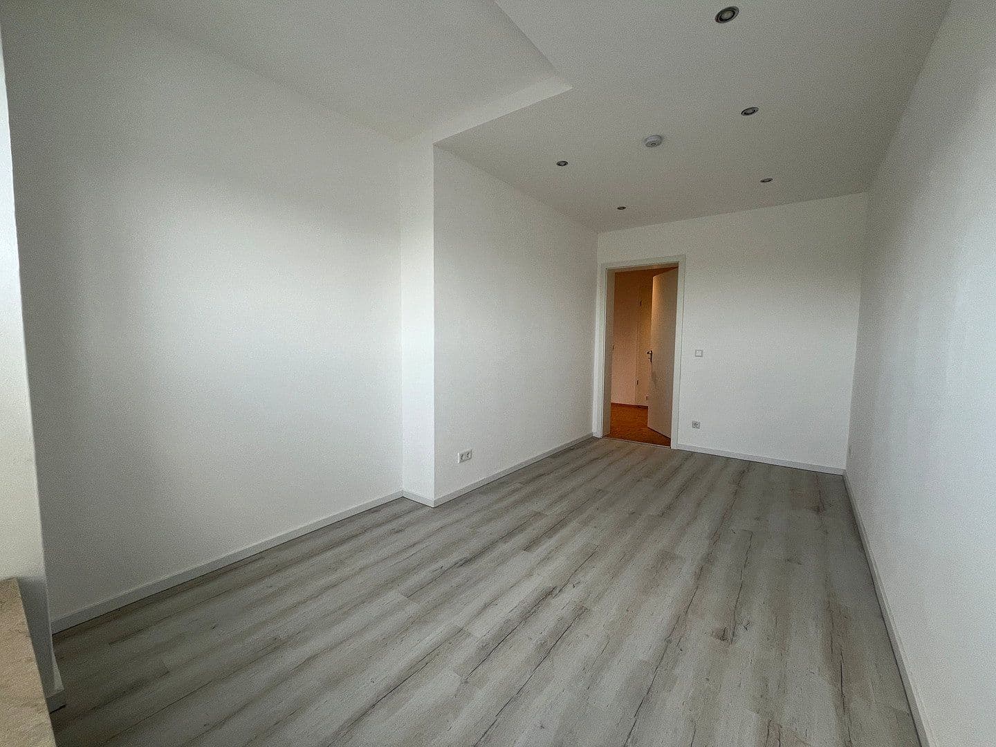 3 bedroom flat to rent, 100 m², Artur-Kutscher-Platz 1, München, Bavaria 3 bedroom flat to rent, 100 m², Artur-Kutscher-Platz 1, München, Bavaria