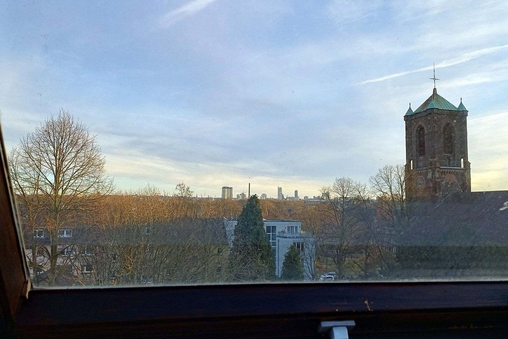 3 bedroom with open-plan kitchen flat for sale, 145 m², Essen, North Rhine-Westphalia 3 bedroom with open-plan kitchen flat for sale, 145 m², Essen, North Rhine-Westphalia