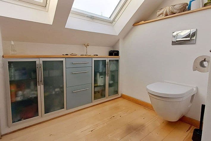 3 bedroom with open-plan kitchen flat for sale, 145 m², Essen, North Rhine-Westphalia 3 bedroom with open-plan kitchen flat for sale, 145 m², Essen, North Rhine-Westphalia