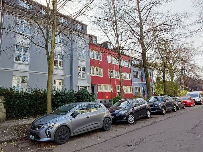 3 bedroom with open-plan kitchen flat for sale, 145 m², Essen, North Rhine-Westphalia 3 bedroom with open-plan kitchen flat for sale, 145 m², Essen, North Rhine-Westphalia