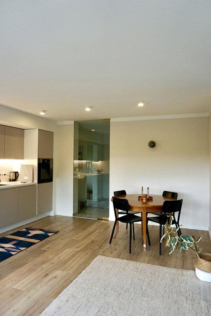 2 bedroom with open-plan kitchen flat to rent, 120 m², Gerasmühler Straße 31, Stein, Bavaria 2 bedroom with open-plan kitchen flat to rent, 120 m², Gerasmühler Straße 31, Stein, Bavaria
