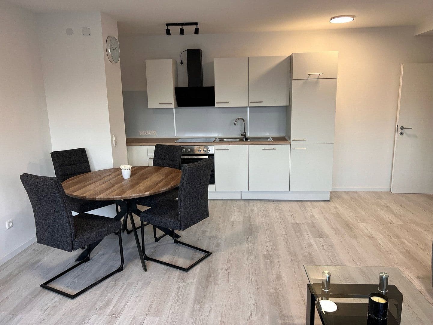 1 bedroom with open-plan kitchen flat to rent, 54 m², Haeberlinstrasse 8, Stuttgart-Vaihingen, Baden-Württemberg 1 bedroom with open-plan kitchen flat to rent, 54 m², Haeberlinstrasse 8, Stuttgart-Vaihingen, Baden-Württemberg