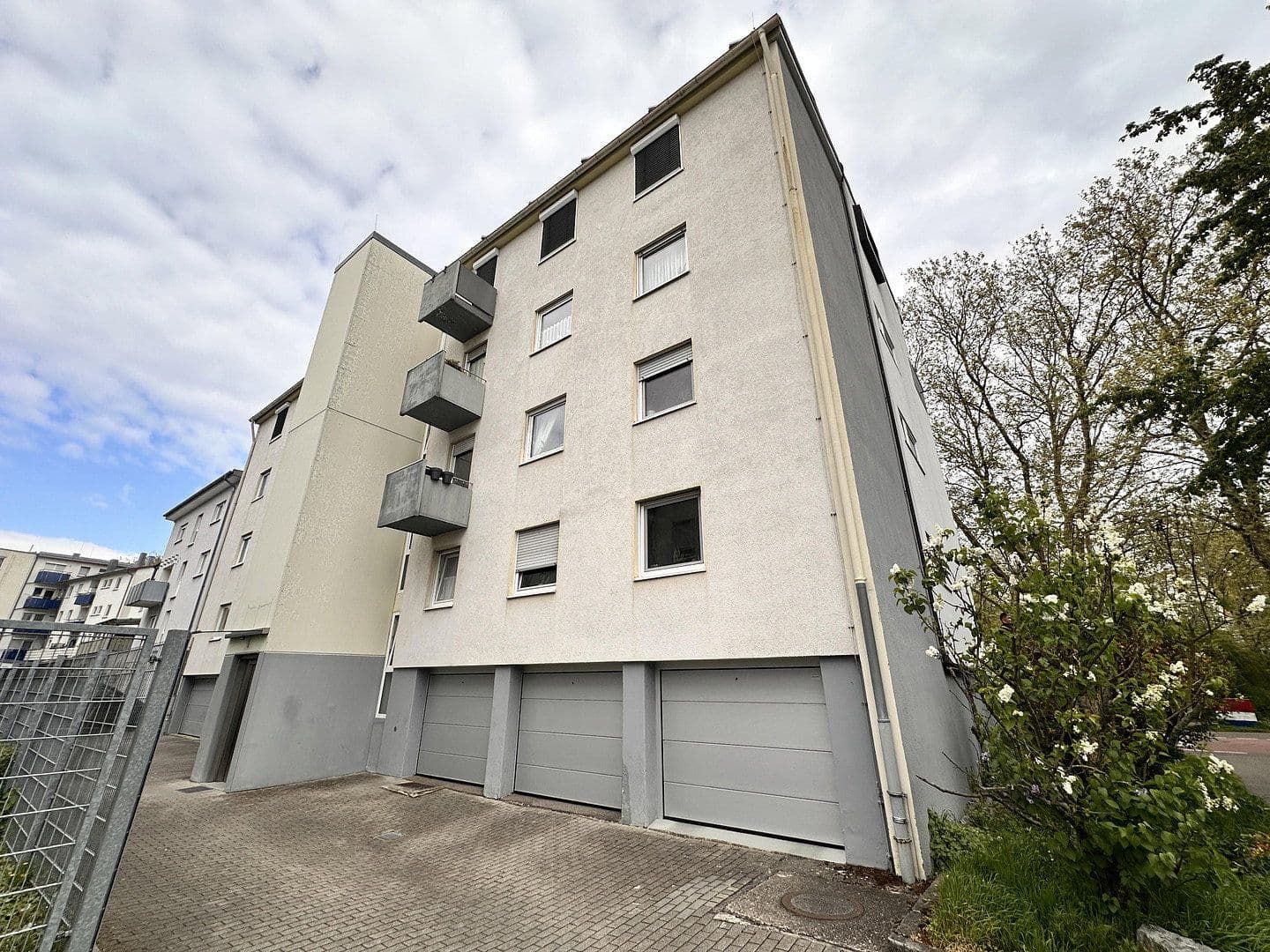 3 bedroom with open-plan kitchen flat to rent, 109 m², Badstraße, Heilbronn, Baden-Württemberg 3 bedroom with open-plan kitchen flat to rent, 109 m², Badstraße, Heilbronn, Baden-Württemberg