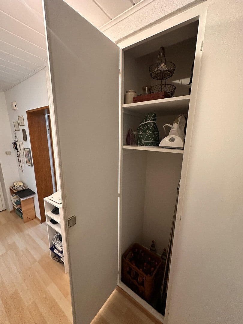 3 bedroom with open-plan kitchen flat to rent, 109 m², Badstraße, Heilbronn, Baden-Württemberg 3 bedroom with open-plan kitchen flat to rent, 109 m², Badstraße, Heilbronn, Baden-Württemberg