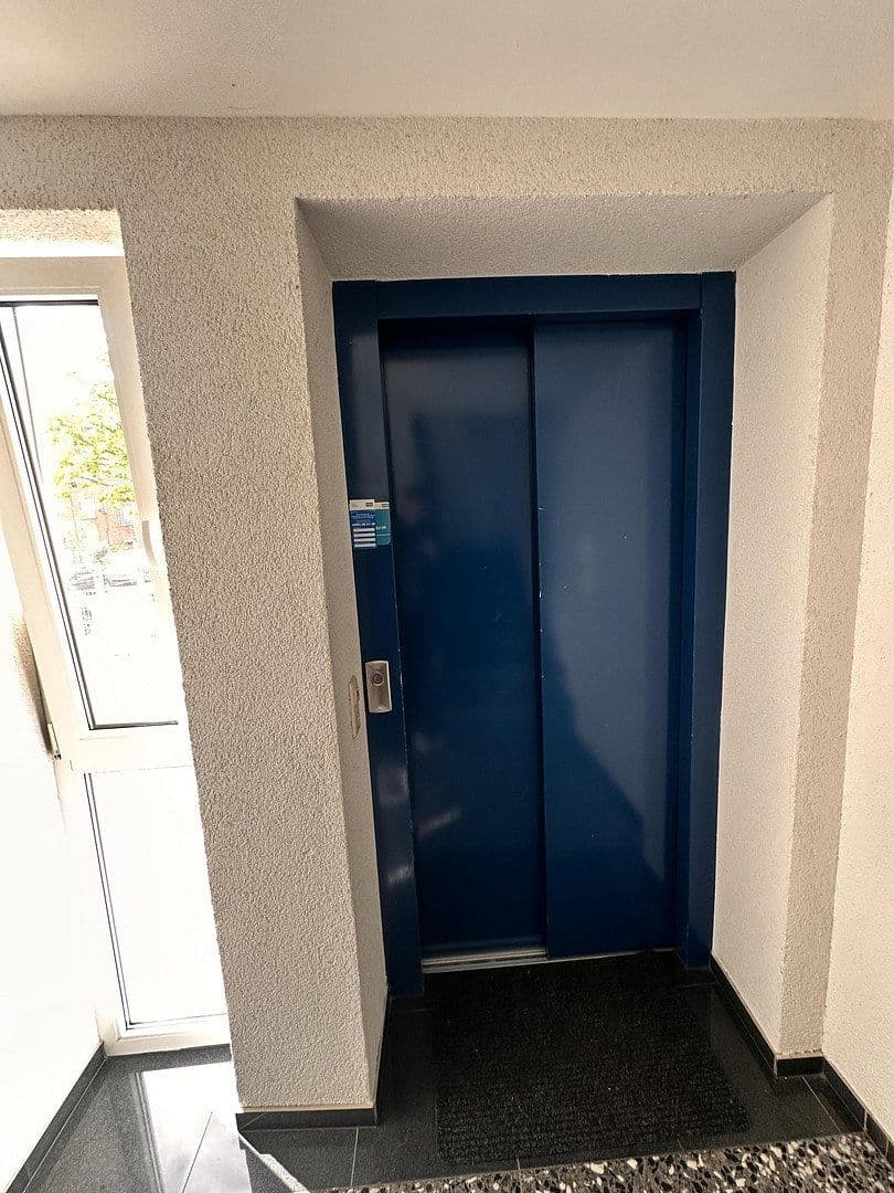 3 bedroom with open-plan kitchen flat to rent, 109 m², Badstraße, Heilbronn, Baden-Württemberg 3 bedroom with open-plan kitchen flat to rent, 109 m², Badstraße, Heilbronn, Baden-Württemberg