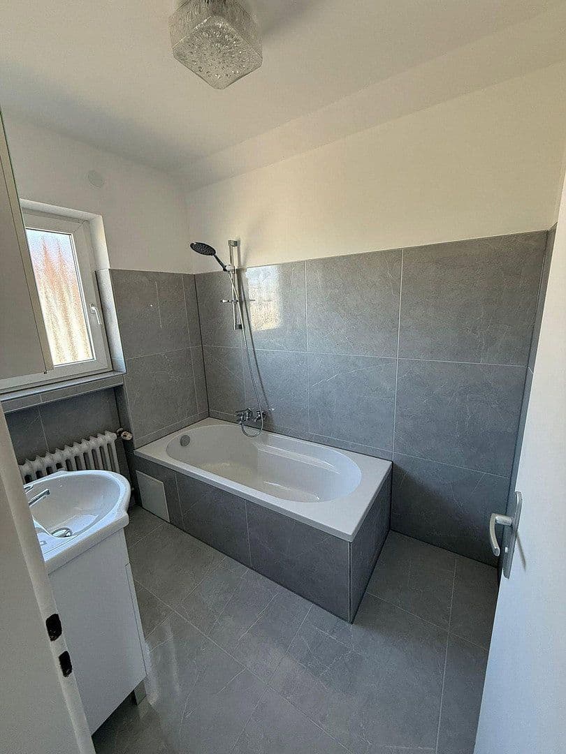 4 bedroom flat to rent, 99 m², Eggenstein-Leopoldshafen, Baden-Württemberg 4 bedroom flat to rent, 99 m², Eggenstein-Leopoldshafen, Baden-Württemberg