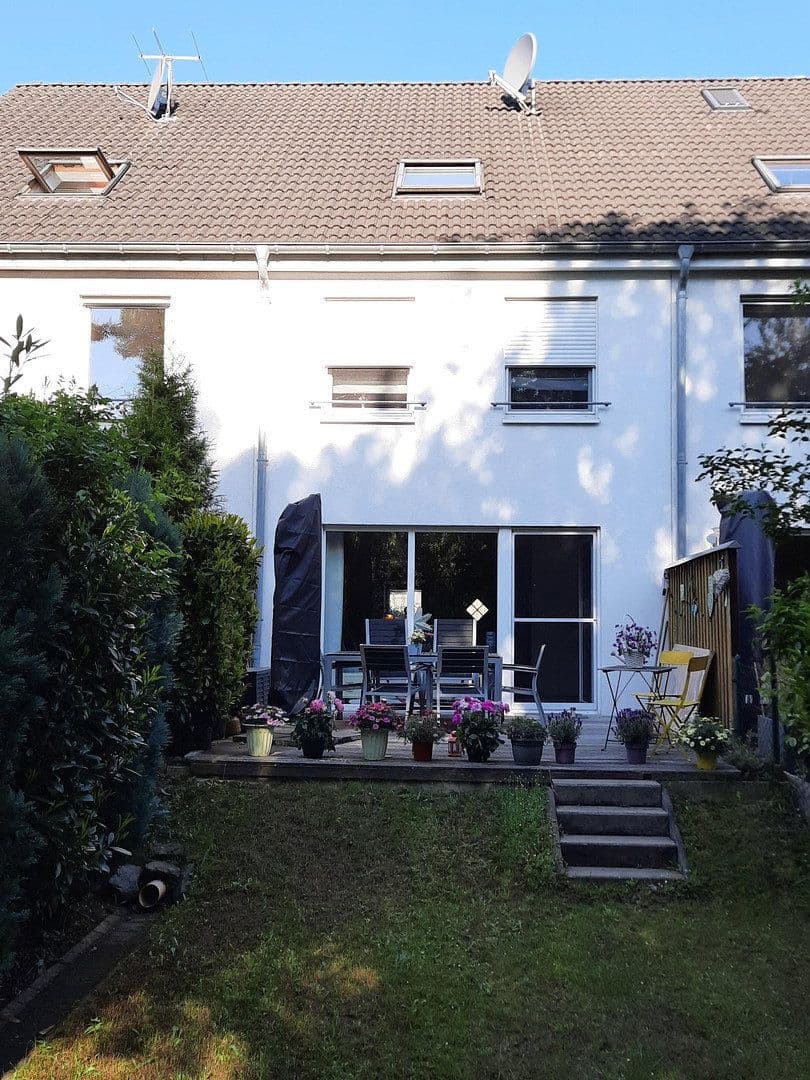 house for sale, 133 m², Düsseldorf, North Rhine-Westphalia house for sale, 133 m², Düsseldorf, North Rhine-Westphalia