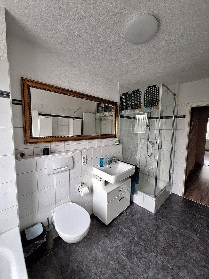 house for sale, 133 m², Düsseldorf, North Rhine-Westphalia house for sale, 133 m², Düsseldorf, North Rhine-Westphalia