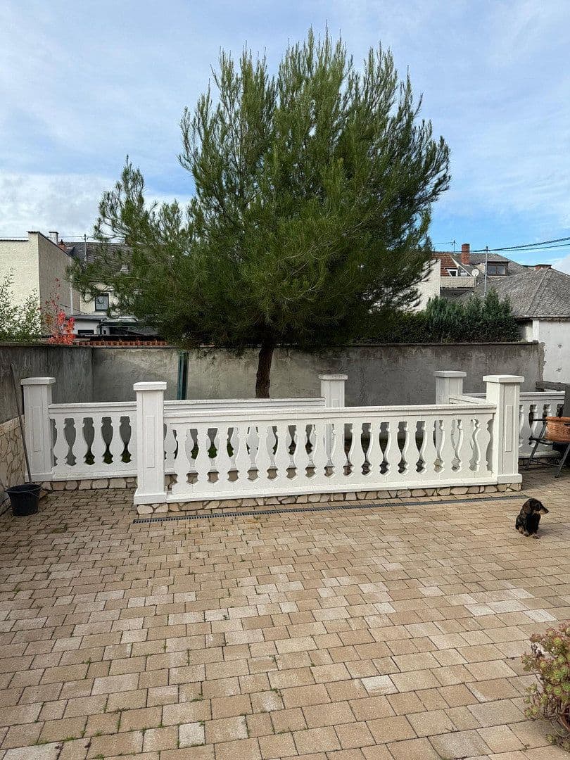 house for sale, 280 m², Kruft, Rhineland-Palatinate house for sale, 280 m², Kruft, Rhineland-Palatinate