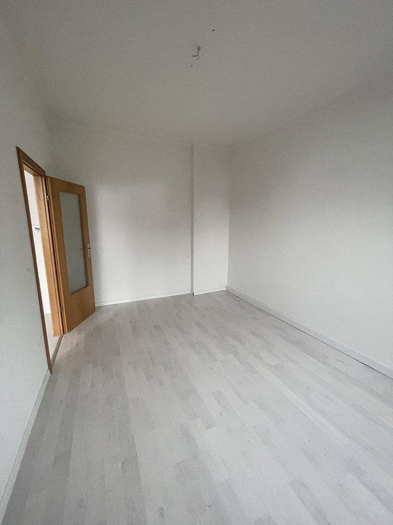 3 bedroom flat to rent, 82 m², Duisburg, North Rhine-Westphalia 3 bedroom flat to rent, 82 m², Duisburg, North Rhine-Westphalia