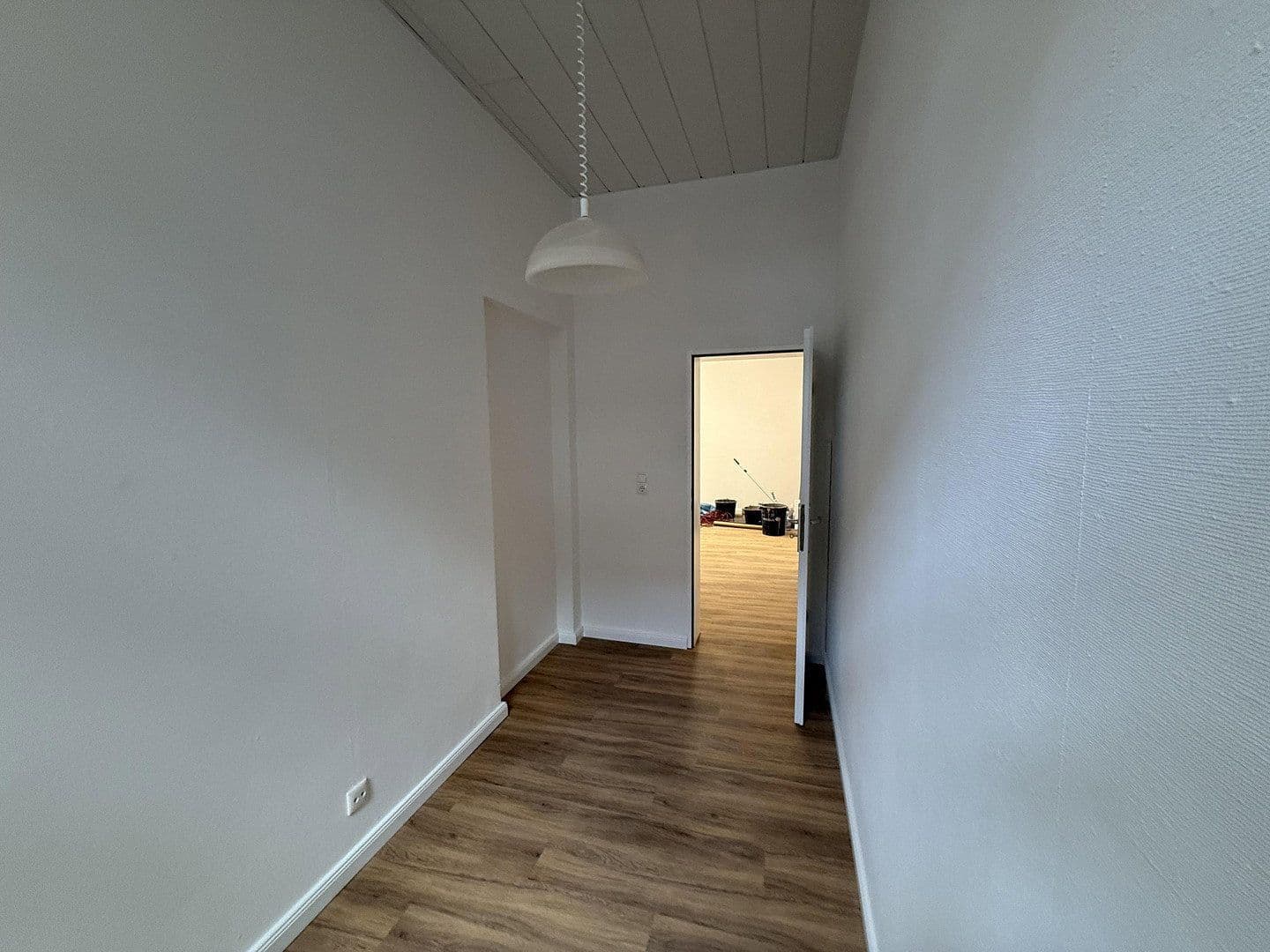 non-residential property to rent, 126 m², Bahnhofstr. 2, Bad Schwartau, Schleswig-Holstein non-residential property to rent, 126 m², Bahnhofstr. 2, Bad Schwartau, Schleswig-Holstein