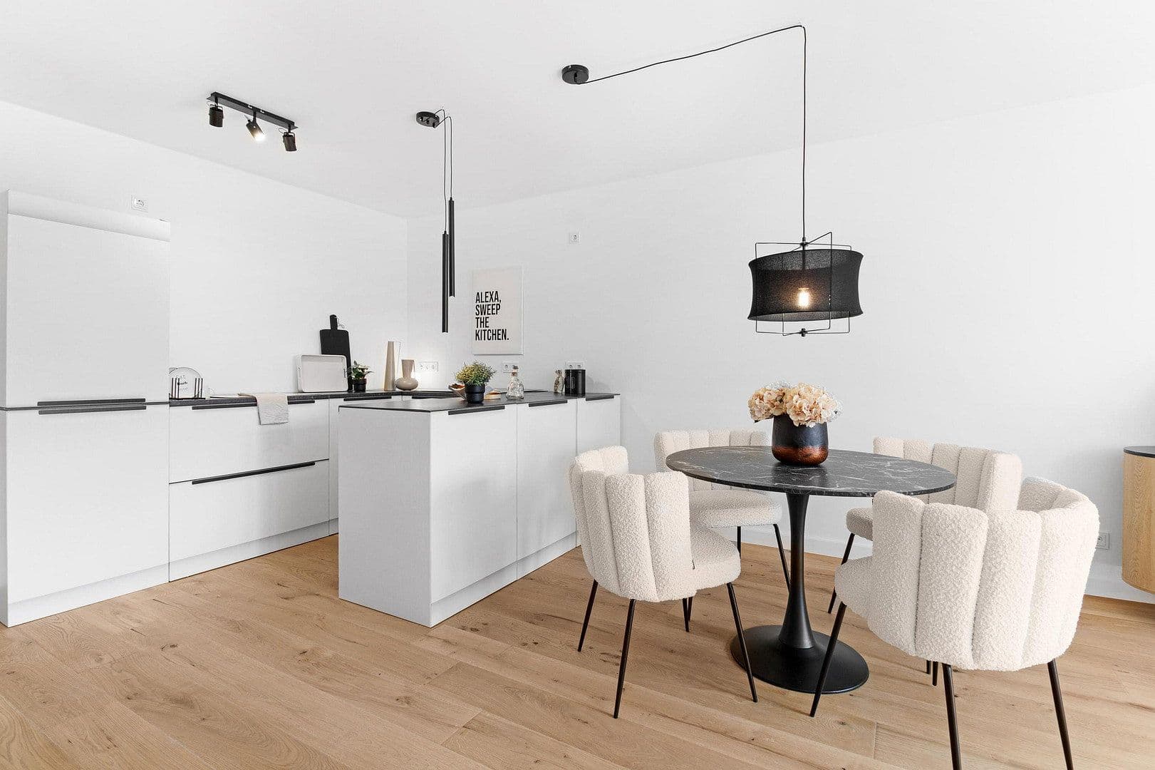 2 bedroom with open-plan kitchen flat for sale, 104 m², Gladbacher Straße 47, Neuss, North Rhine-Westphalia 2 bedroom with open-plan kitchen flat for sale, 104 m², Gladbacher Straße 47, Neuss, North Rhine-Westphalia