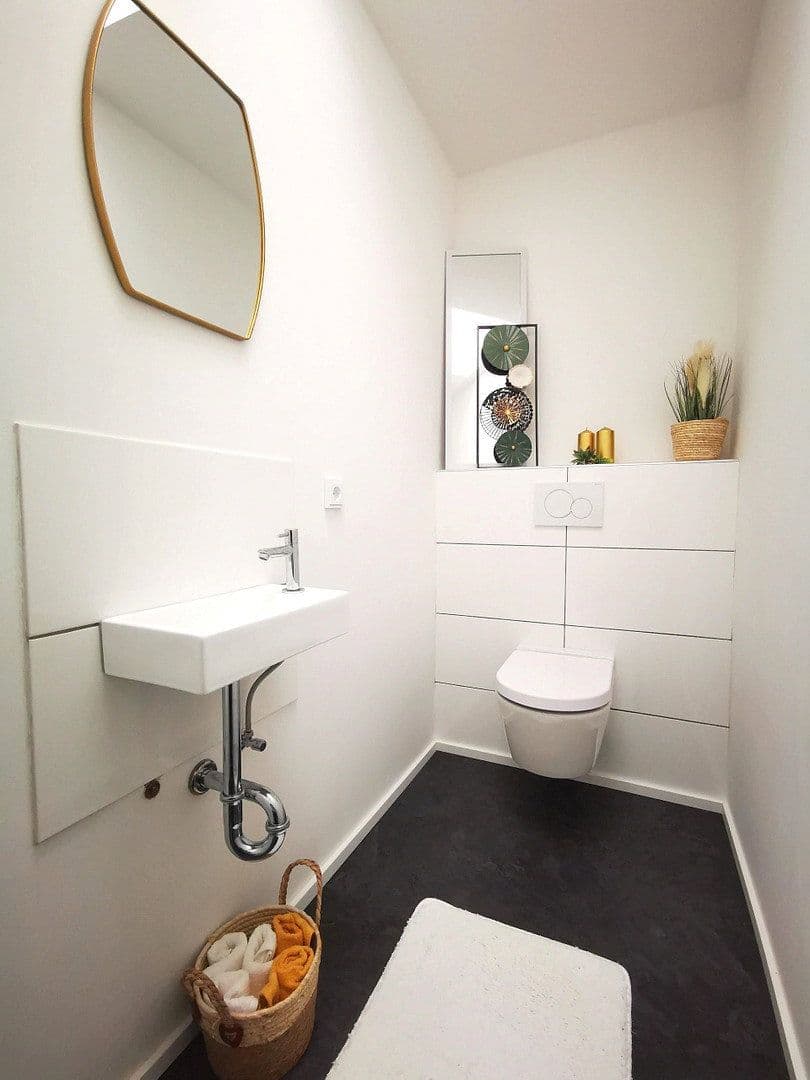 2 bedroom with open-plan kitchen flat to rent, 114 m², Oppenheim, Rhineland-Palatinate 2 bedroom with open-plan kitchen flat to rent, 114 m², Oppenheim, Rhineland-Palatinate