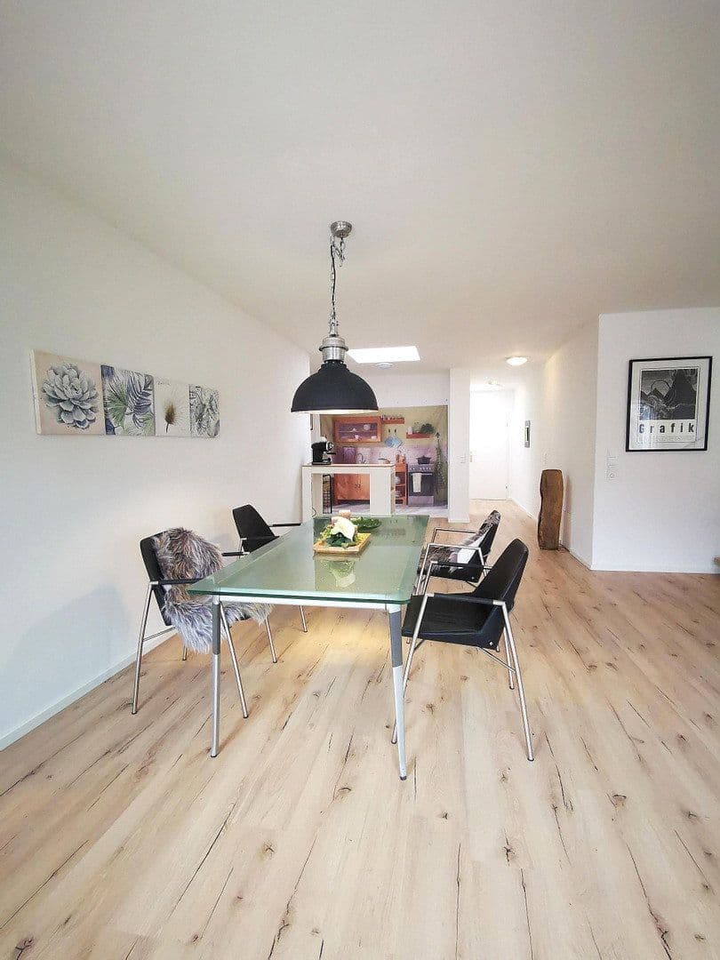2 bedroom with open-plan kitchen flat to rent, 114 m², Oppenheim, Rhineland-Palatinate 2 bedroom with open-plan kitchen flat to rent, 114 m², Oppenheim, Rhineland-Palatinate