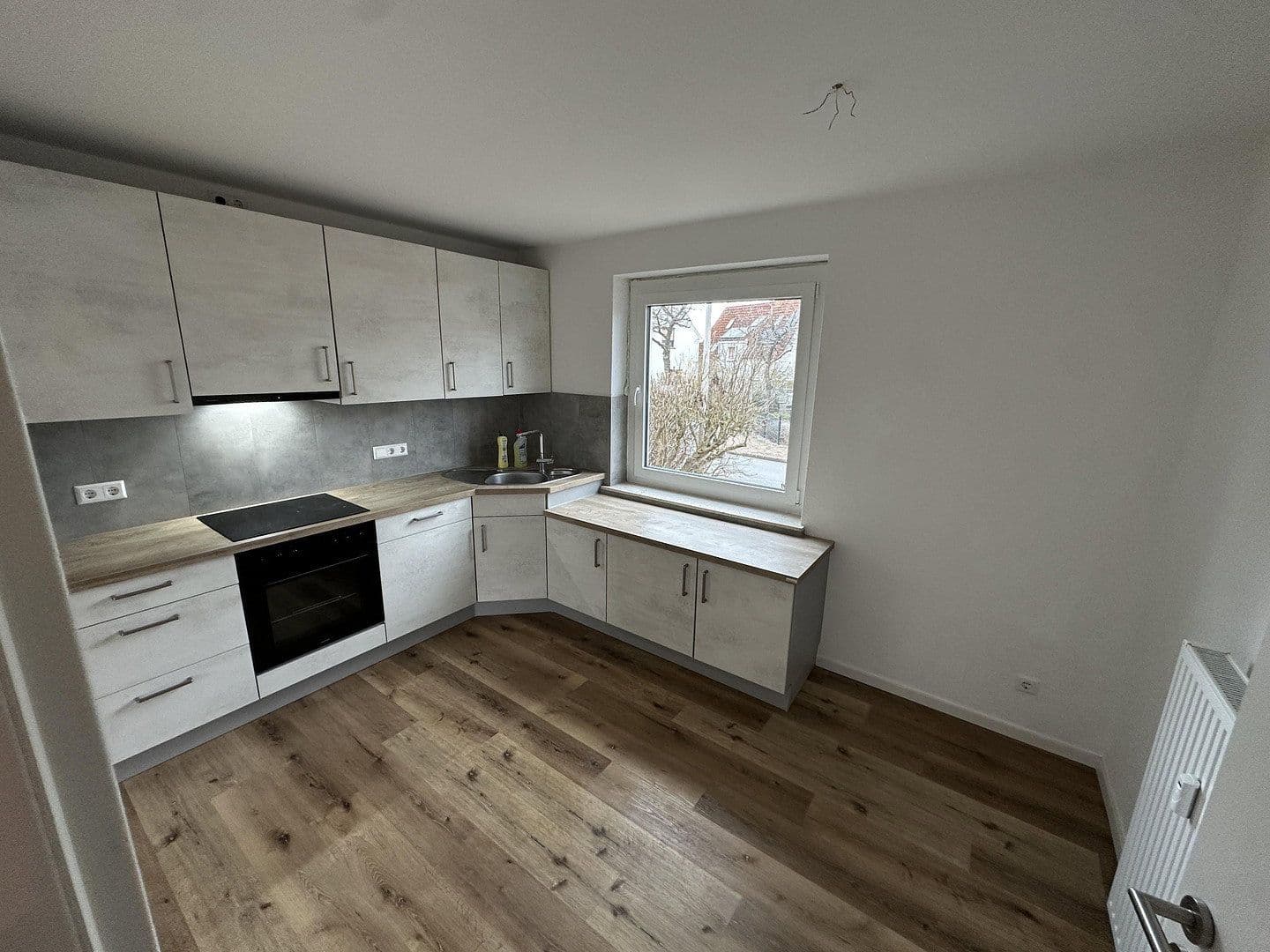 3 bedroom with open-plan kitchen flat to rent, 107 m², Wunstorf, Lower Saxony 3 bedroom with open-plan kitchen flat to rent, 107 m², Wunstorf, Lower Saxony