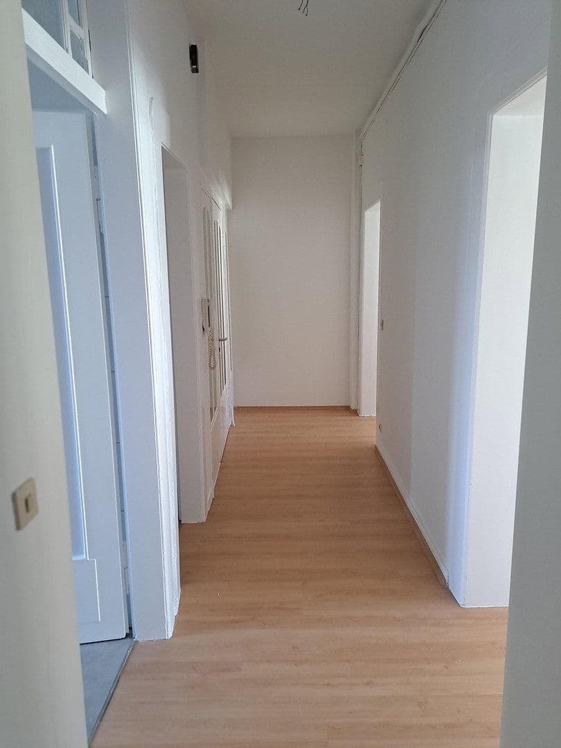 3 bedroom flat to rent, 73 m², Erlanger Str. 22, Fürth, Bavaria 3 bedroom flat to rent, 73 m², Erlanger Str. 22, Fürth, Bavaria