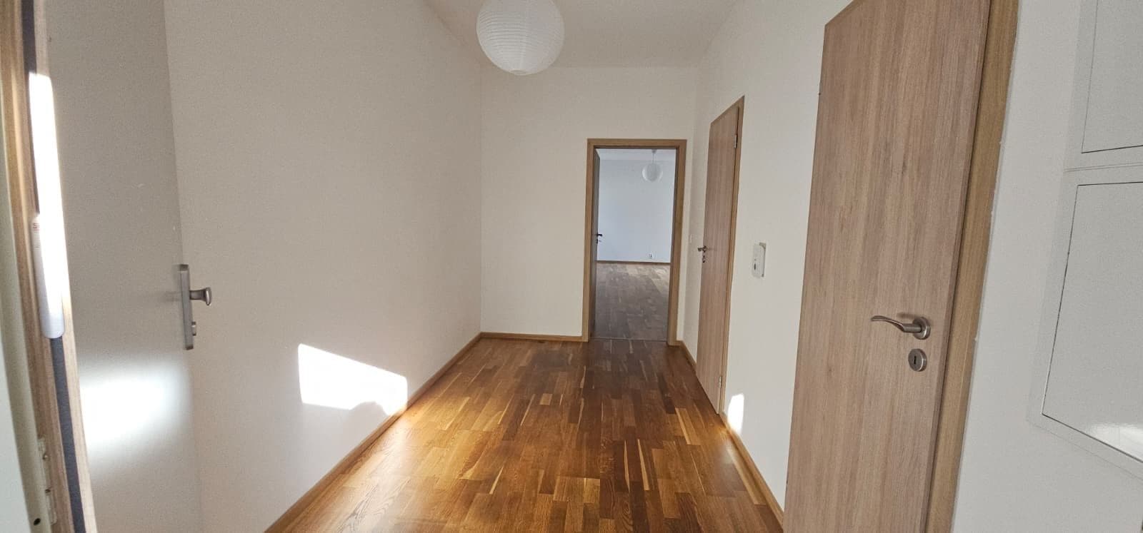 1 bedroom with open-plan kitchen flat to rent, 63 m², Žitenická, Prague, Prague 1 bedroom with open-plan kitchen flat to rent, 63 m², Žitenická, Prague, Prague