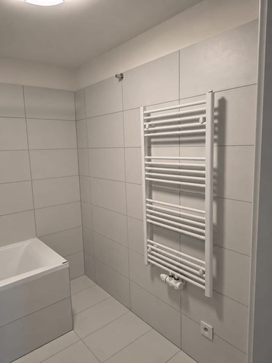 2 bedroom with open-plan kitchen flat to rent, 73 m², Fabiánové, Prague, Prague 2 bedroom with open-plan kitchen flat to rent, 73 m², Fabiánové, Prague, Prague
