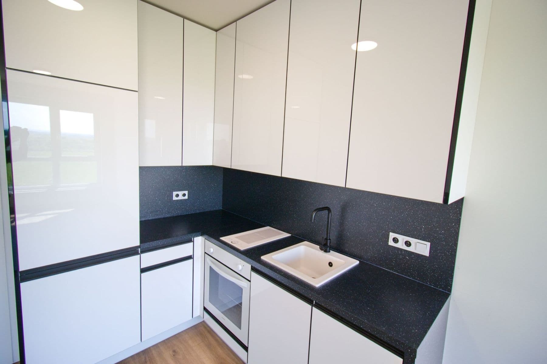 Studio flat to rent, 39 m², Arnošta Valenty, Prague, Prague Studio flat to rent, 39 m², Arnošta Valenty, Prague, Prague