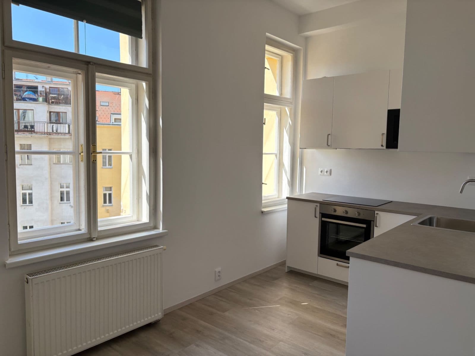 2 bedroom flat to rent, 78 m², Lužická, Prague, Prague 2 bedroom flat to rent, 78 m², Lužická, Prague, Prague