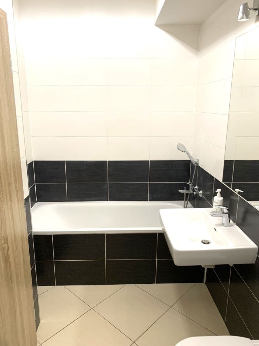 Studio flat for sale, 30 m², Zakšínská, Prague, Prague Studio flat for sale, 30 m², Zakšínská, Prague, Prague