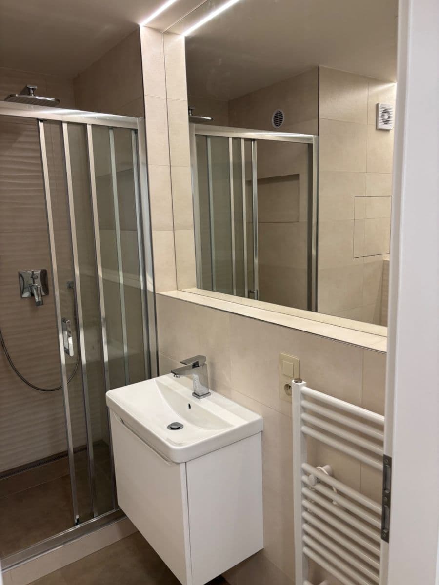 Studio flat to rent, 26 m², Imrychova, Prague, Prague Studio flat to rent, 26 m², Imrychova, Prague, Prague