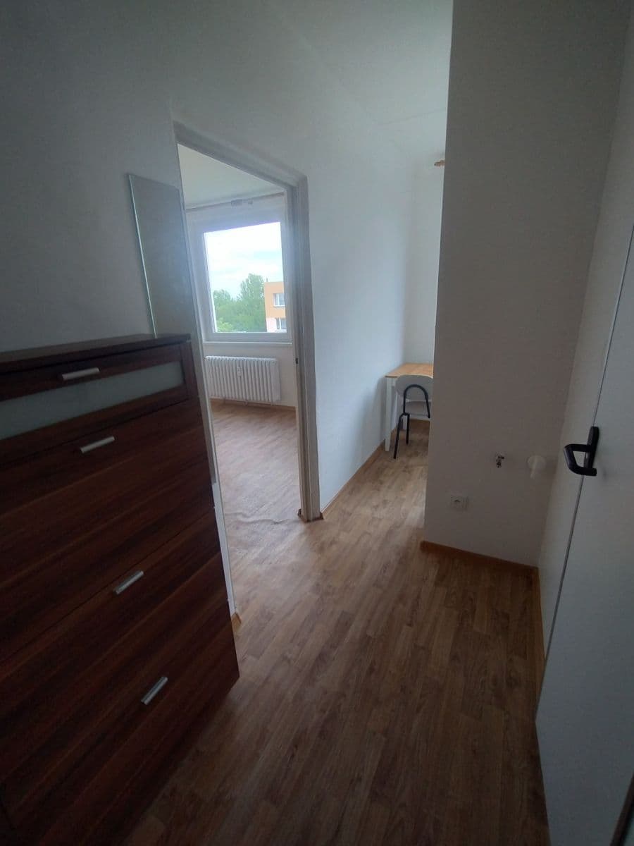 1 bedroom flat to rent, 34 m², Topolská, Chrudim, Pardubický Region 1 bedroom flat to rent, 34 m², Topolská, Chrudim, Pardubický Region