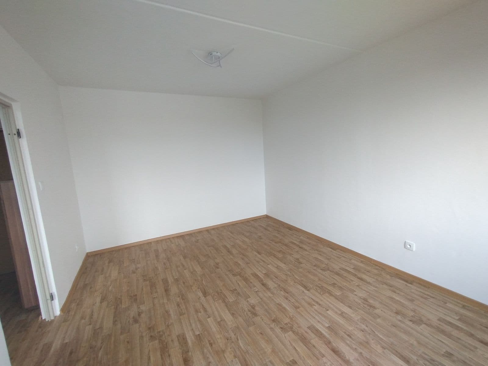 1 bedroom flat to rent, 34 m², Topolská, Chrudim, Pardubický Region 1 bedroom flat to rent, 34 m², Topolská, Chrudim, Pardubický Region
