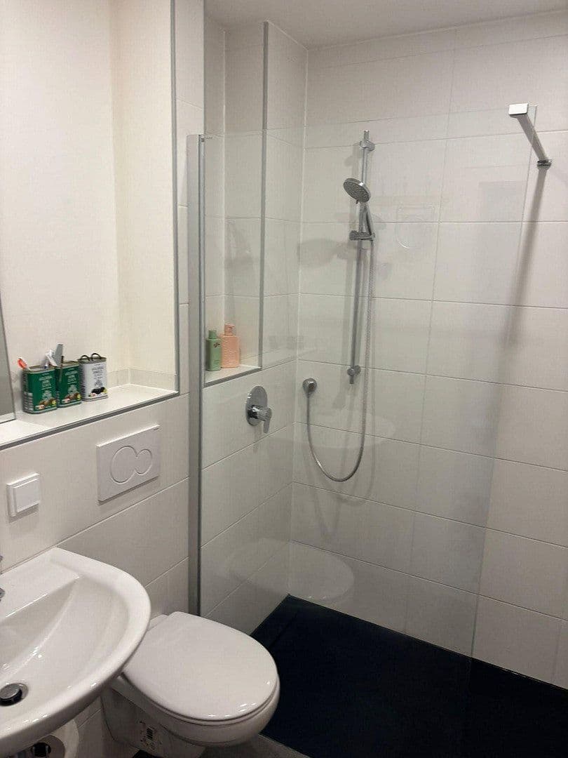 2 bedroom flat to rent, 44 m², Heidestr. 172, Köln, North Rhine-Westphalia 2 bedroom flat to rent, 44 m², Heidestr. 172, Köln, North Rhine-Westphalia