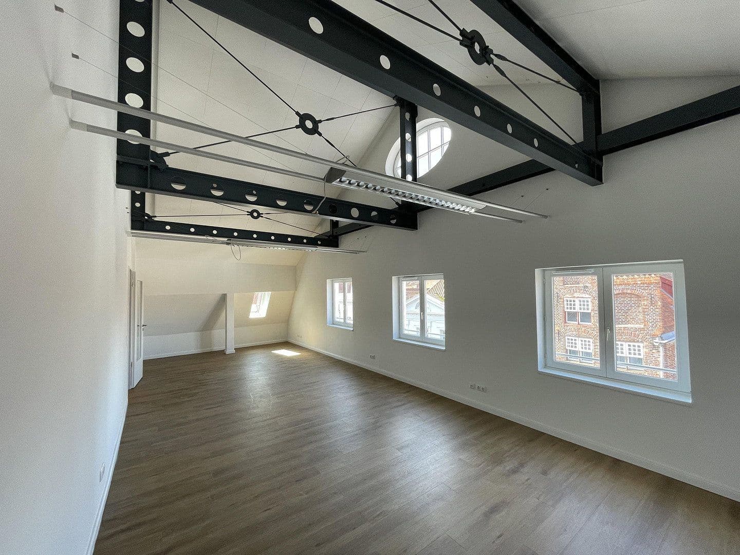 office to rent, 153 m², Große Altefähre 20-22, Lübeck, Schleswig-Holstein office to rent, 153 m², Große Altefähre 20-22, Lübeck, Schleswig-Holstein