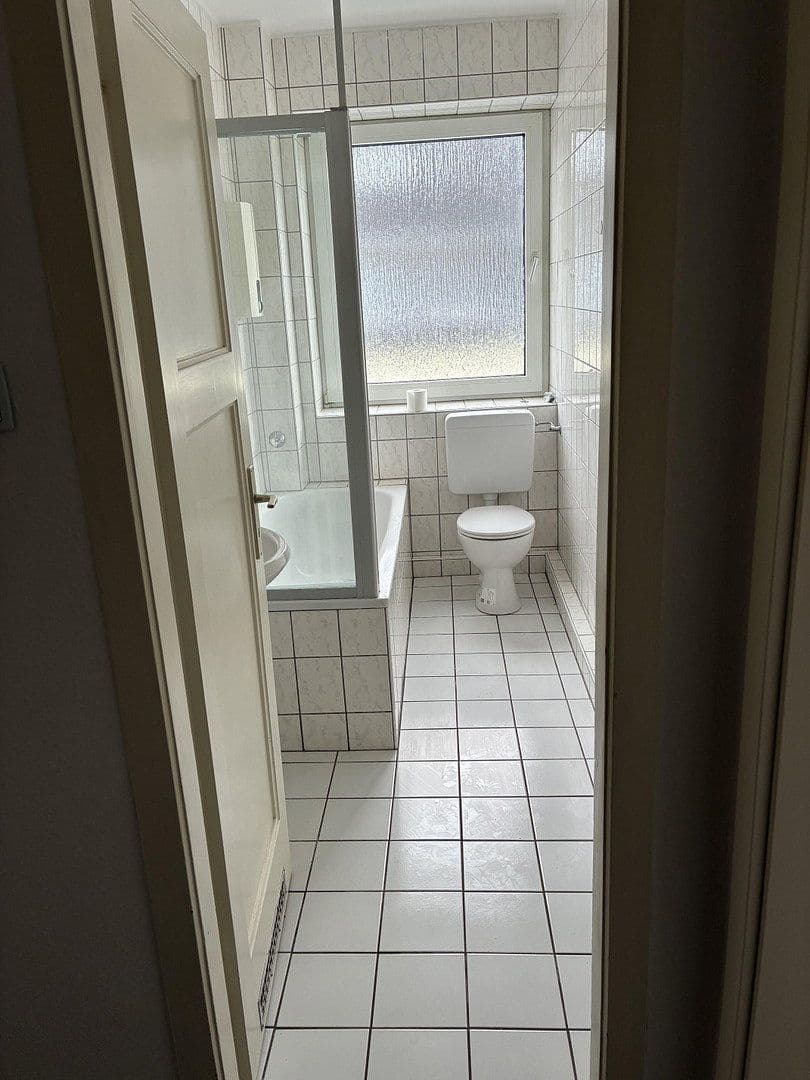 2 bedroom flat to rent, 47 m², Emilstr.7, Wuppertal, North Rhine-Westphalia 2 bedroom flat to rent, 47 m², Emilstr.7, Wuppertal, North Rhine-Westphalia