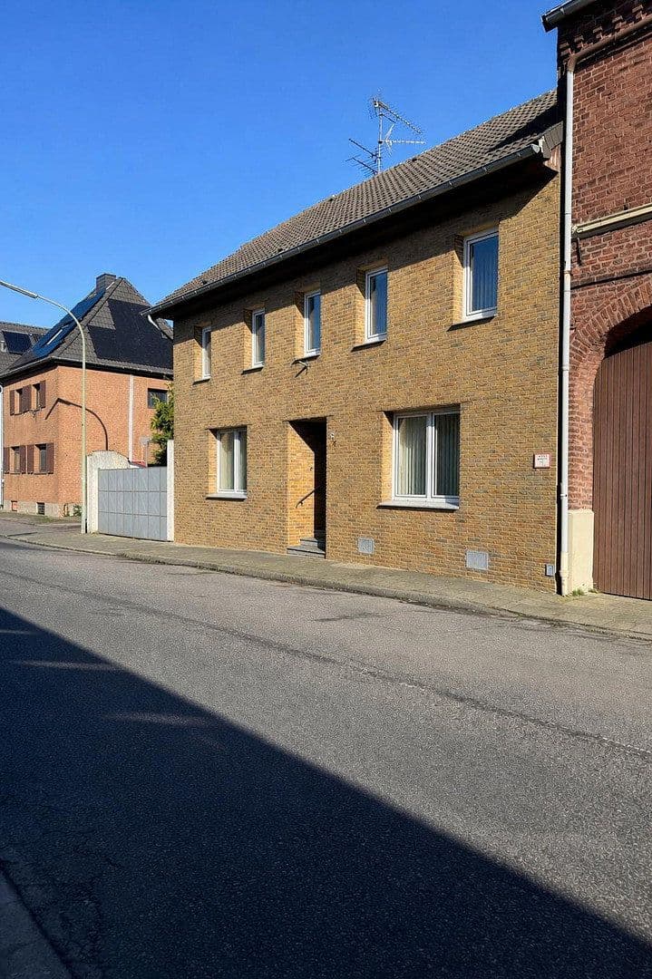 house for sale, 145 m², Erkelenz, North Rhine-Westphalia house for sale, 145 m², Erkelenz, North Rhine-Westphalia