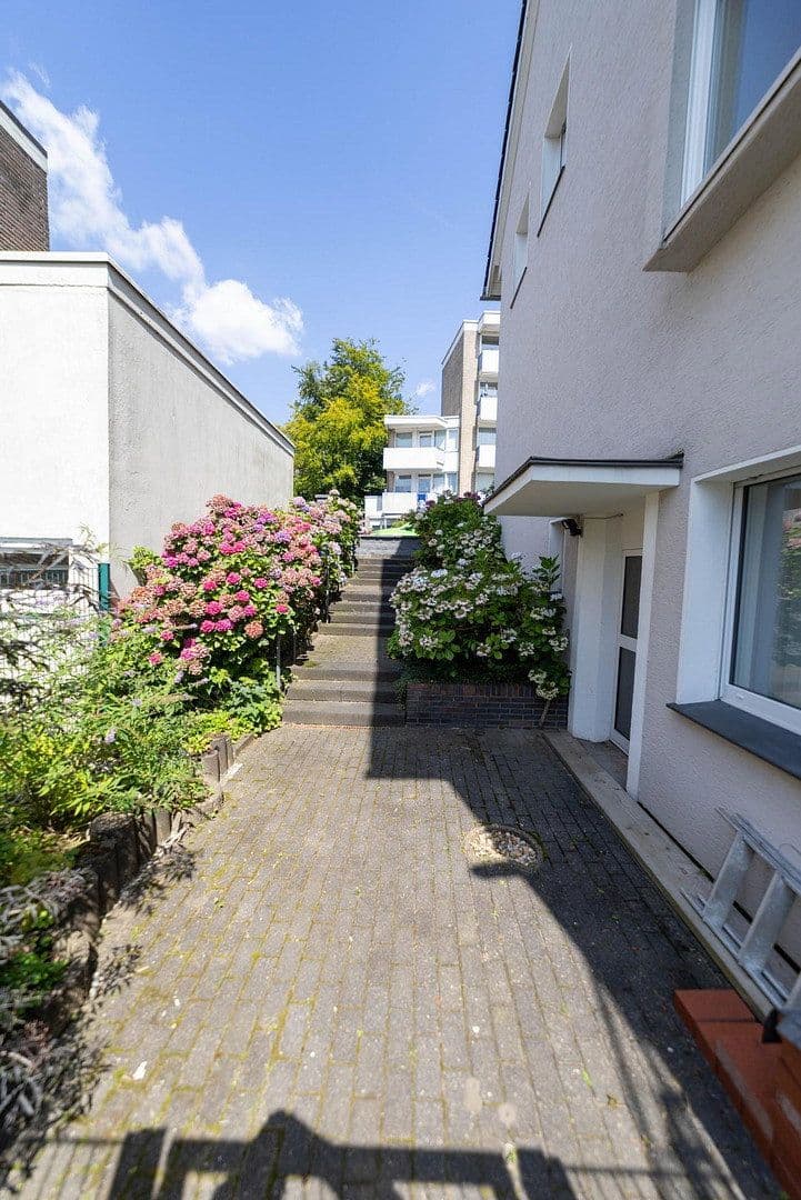 house for sale, 320 m², Remscheid, North Rhine-Westphalia house for sale, 320 m², Remscheid, North Rhine-Westphalia