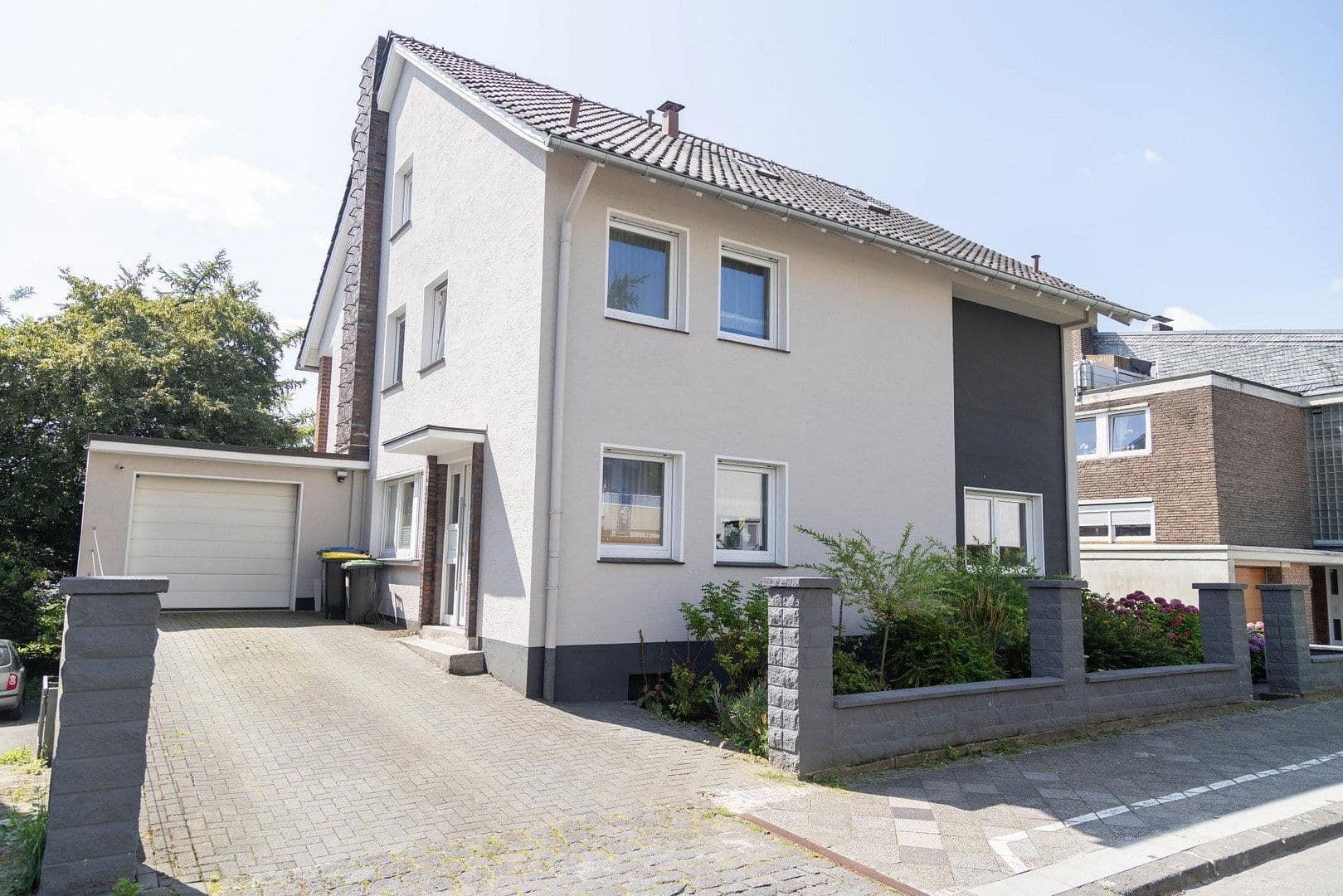 house for sale, 320 m², Remscheid, North Rhine-Westphalia house for sale, 320 m², Remscheid, North Rhine-Westphalia