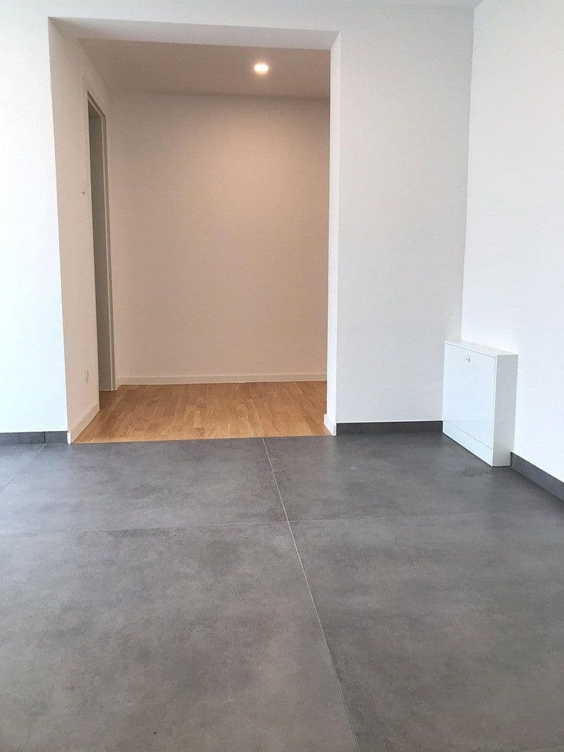 4 bedroom flat to rent, 210 m², Koblenz, Rhineland-Palatinate 4 bedroom flat to rent, 210 m², Koblenz, Rhineland-Palatinate