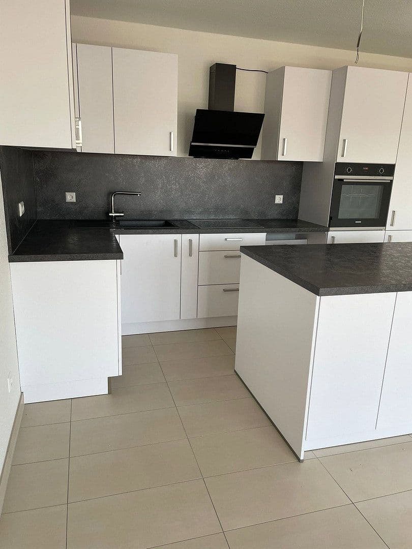 3 bedroom flat to rent, 80 m², Bahnhofstraße 2b, Bad Schönborn, Baden-Württemberg 3 bedroom flat to rent, 80 m², Bahnhofstraße 2b, Bad Schönborn, Baden-Württemberg