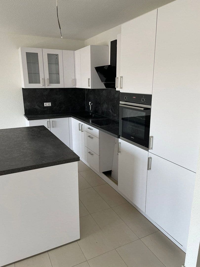 3 bedroom flat to rent, 80 m², Bahnhofstraße 2b, Bad Schönborn, Baden-Württemberg 3 bedroom flat to rent, 80 m², Bahnhofstraße 2b, Bad Schönborn, Baden-Württemberg