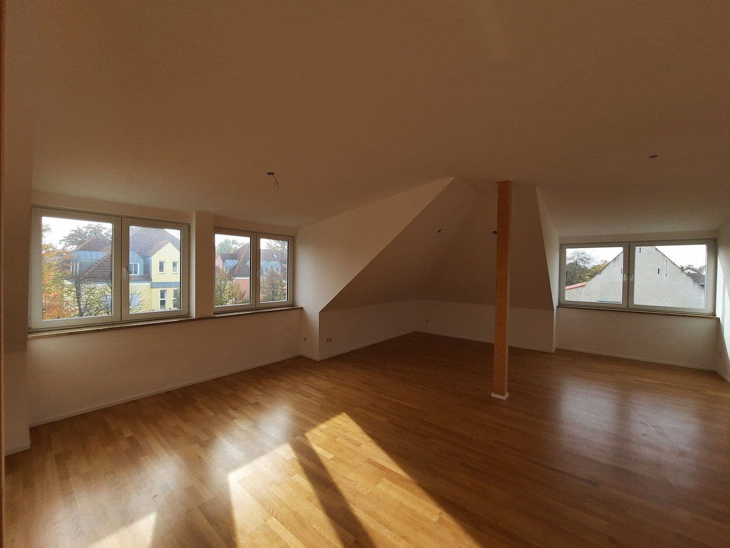 1 bedroom with open-plan kitchen flat to rent, 93 m², Haltmayrstraße, Ingolstadt, Bavaria 1 bedroom with open-plan kitchen flat to rent, 93 m², Haltmayrstraße, Ingolstadt, Bavaria