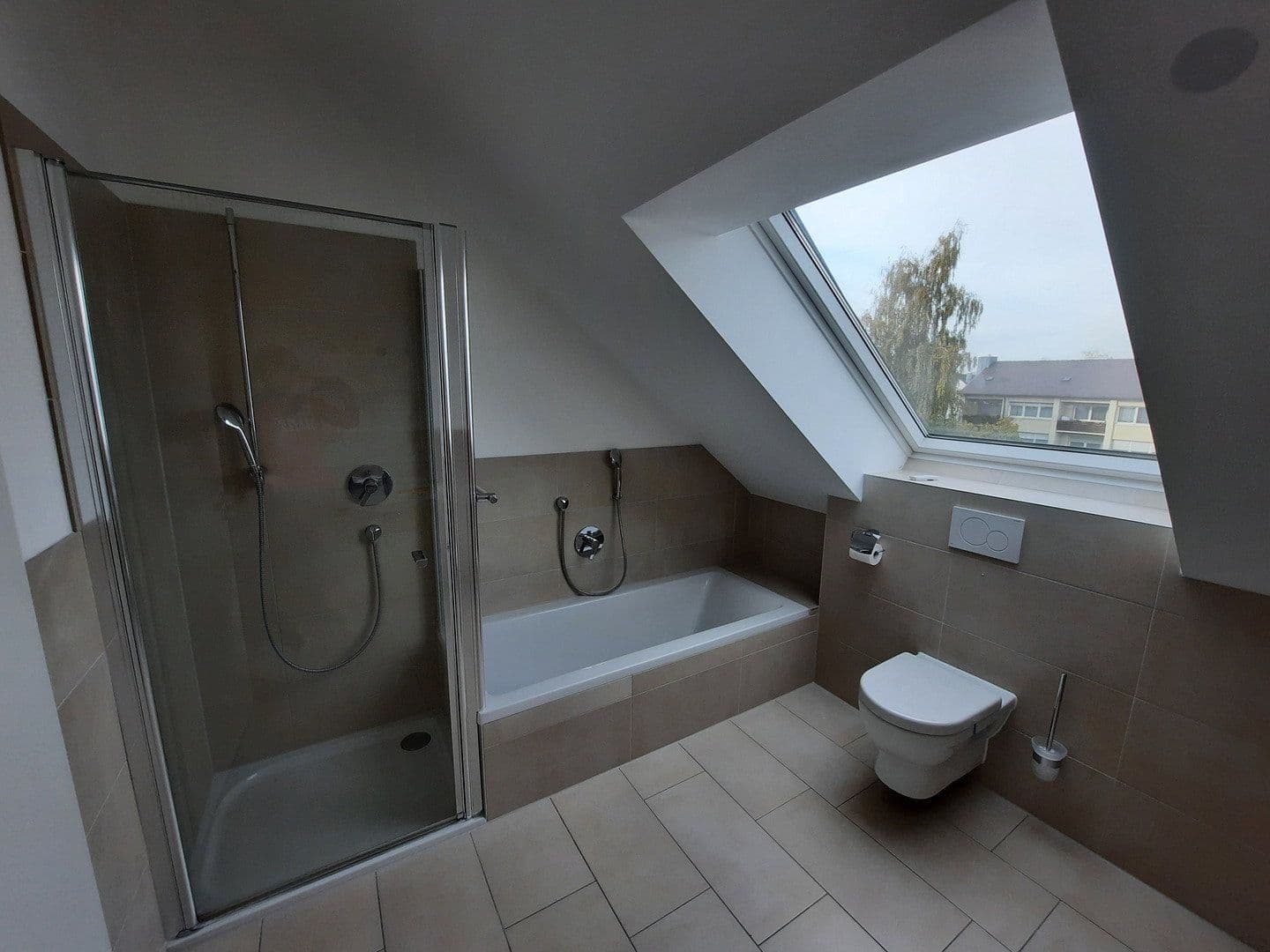 1 bedroom with open-plan kitchen flat to rent, 93 m², Haltmayrstraße, Ingolstadt, Bavaria 1 bedroom with open-plan kitchen flat to rent, 93 m², Haltmayrstraße, Ingolstadt, Bavaria