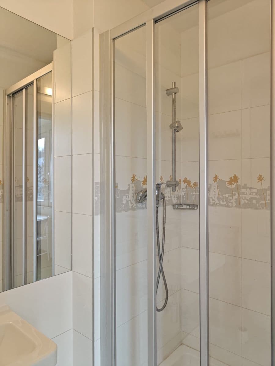 Studio flat to rent, 16 m², Molákova, Prague, Prague Studio flat to rent, 16 m², Molákova, Prague, Prague