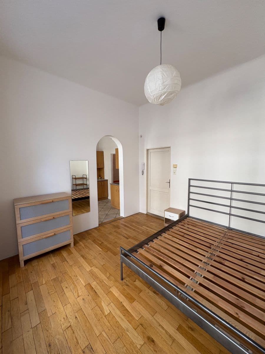 1 bedroom flat to rent, 35 m², Dukelských hrdinů, Prague, Prague 1 bedroom flat to rent, 35 m², Dukelských hrdinů, Prague, Prague