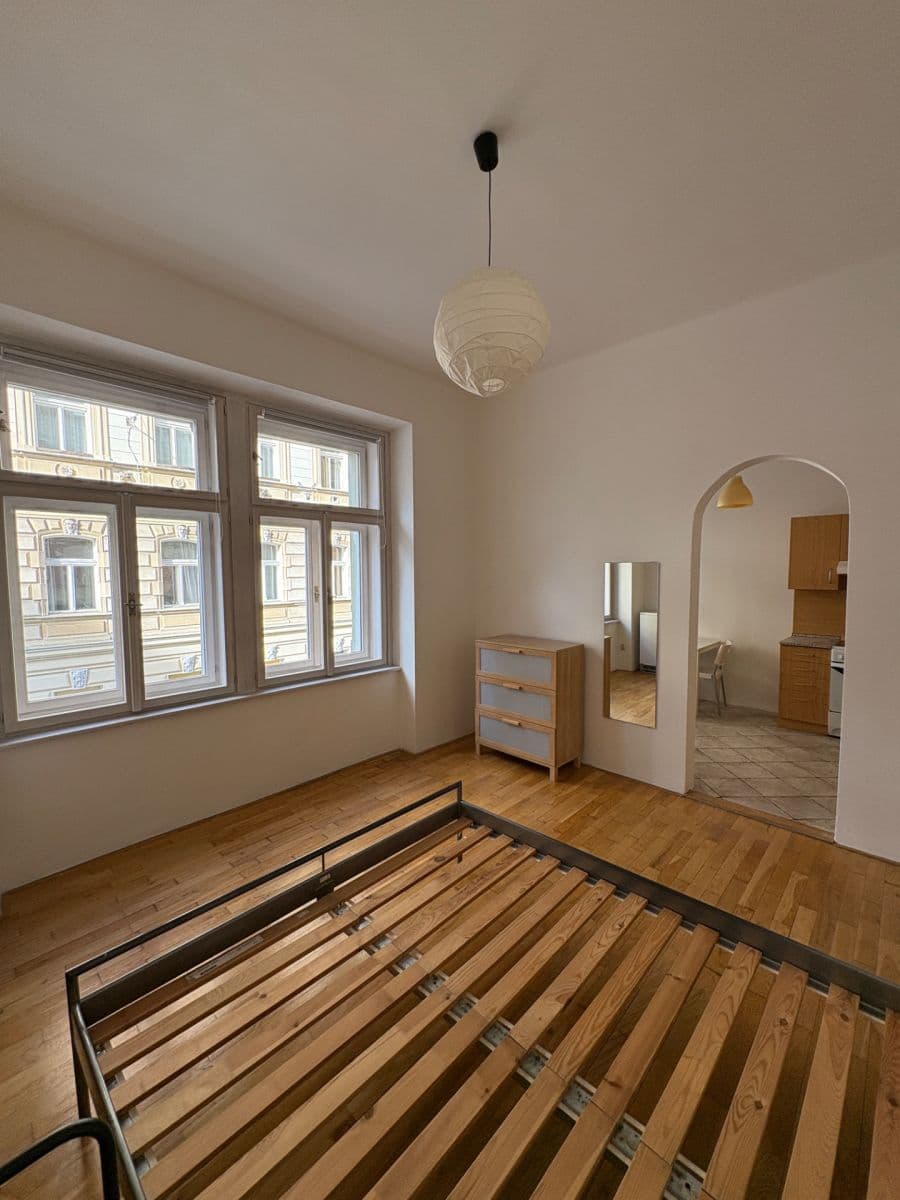 1 bedroom flat to rent, 35 m², Dukelských hrdinů, Prague, Prague 1 bedroom flat to rent, 35 m², Dukelských hrdinů, Prague, Prague