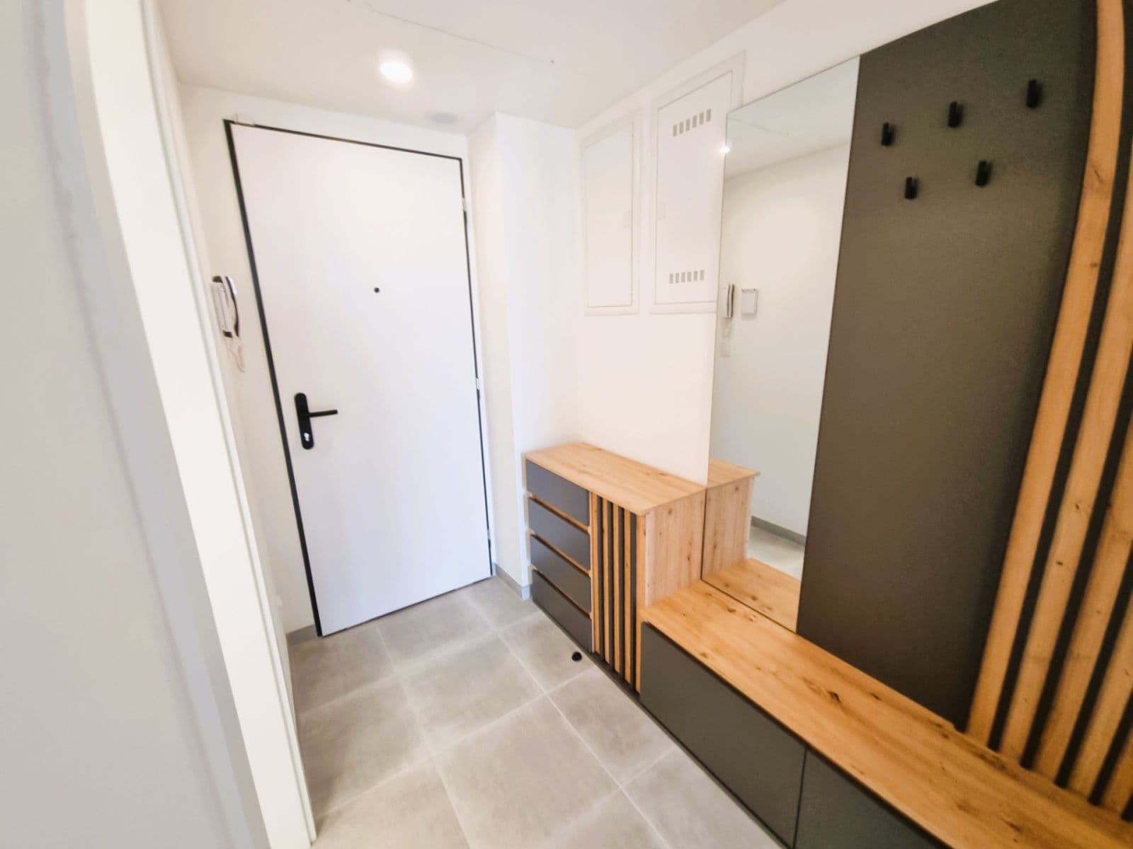 2 bedroom with open-plan kitchen flat to rent, 57 m², Kobyliská, Prague, Prague 2 bedroom with open-plan kitchen flat to rent, 57 m², Kobyliská, Prague, Prague