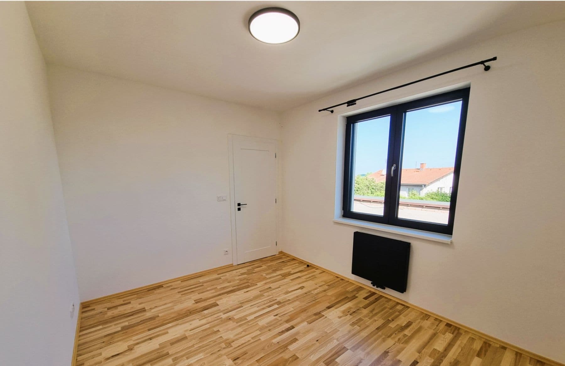 2 bedroom with open-plan kitchen flat to rent, 57 m², Kobyliská, Prague, Prague 2 bedroom with open-plan kitchen flat to rent, 57 m², Kobyliská, Prague, Prague