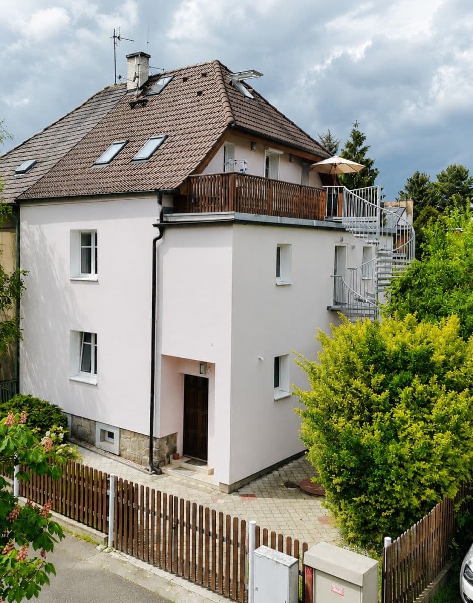 house for sale, 270 m², Jubilejní, Plzeň, Plzeňský Region house for sale, 270 m², Jubilejní, Plzeň, Plzeňský Region