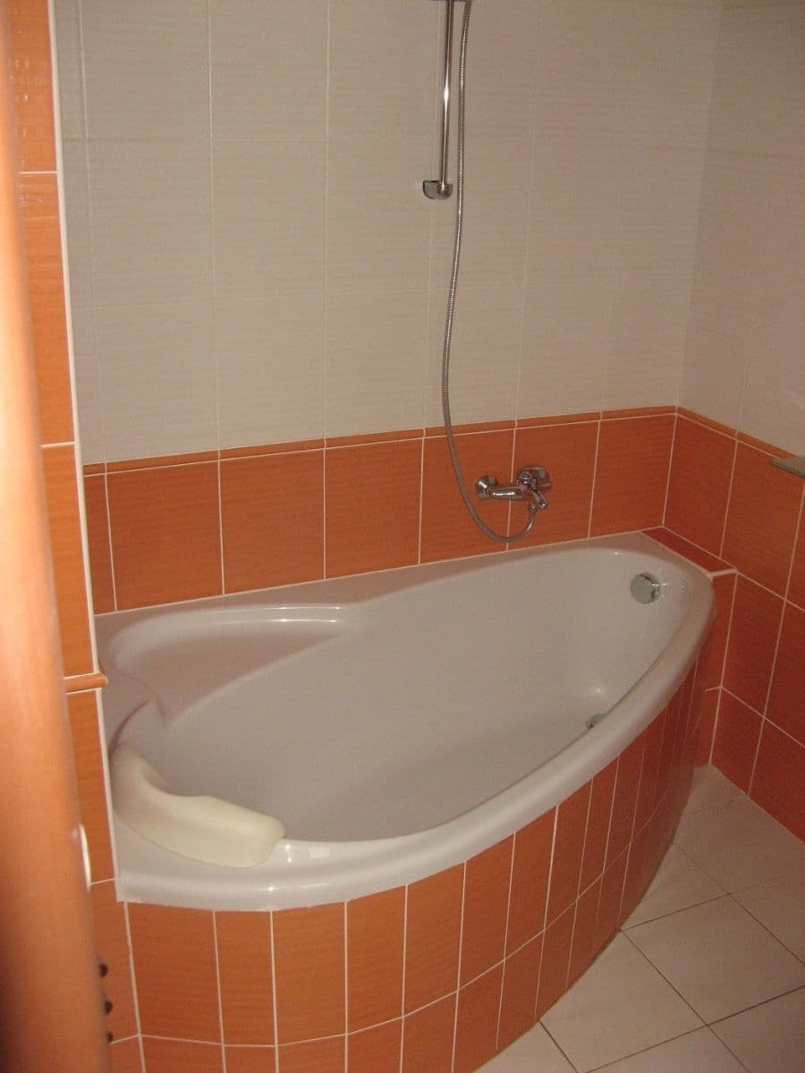 2 bedroom flat to rent, 61 m², Fibichova, Olomouc, Olomoucký Region 2 bedroom flat to rent, 61 m², Fibichova, Olomouc, Olomoucký Region