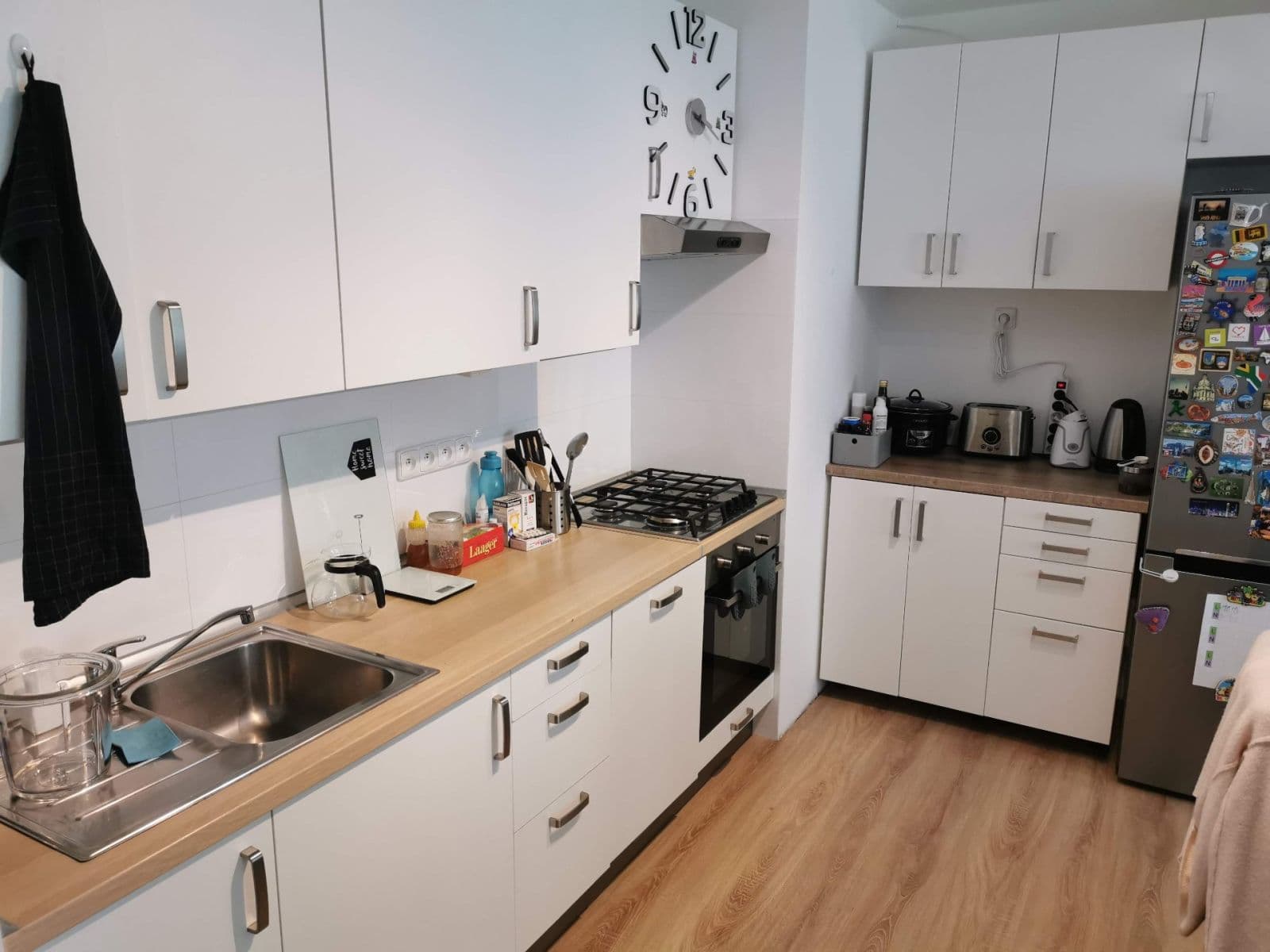 2 bedroom with open-plan kitchen flat to rent, 87 m², Tobrucká, Prague, Prague 2 bedroom with open-plan kitchen flat to rent, 87 m², Tobrucká, Prague, Prague